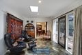 Property photo of 1 Roycroft Close Glen Waverley VIC 3150