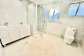 Property photo of 48 Caulfield Crescent St Johns Park NSW 2176