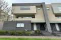 Property photo of 1/106 The Esplanade Caroline Springs VIC 3023