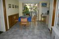 Property photo of 6 Jeanette Close Green Point NSW 2251