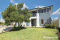 Property photo of 32 Aquaviva Circle Viveash WA 6056