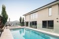 Property photo of 2 Pinnacle Views Doreen VIC 3754