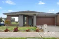 Property photo of 45 Watercarter Crescent Wollert VIC 3750