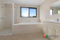 Property photo of 2/26 Kelvin Grove Werribee VIC 3030