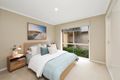 Property photo of 2/19 Sweet Gum Avenue Narre Warren VIC 3805