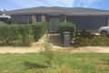 Property photo of 5 Canary Close Truganina VIC 3029