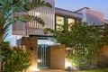 Property photo of 6/35 Simpsons Road Bardon QLD 4065
