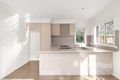 Property photo of 24/5 Delacombe Drive Mill Park VIC 3082