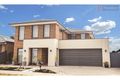 Property photo of 44 Baronial Way Craigieburn VIC 3064