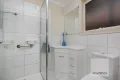 Property photo of 5 Bradford Close Gladstone Park VIC 3043