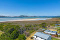 Property photo of 123 Bay View Drive Little Grove WA 6330