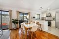 Property photo of 2/118 Elgar Road Box Hill South VIC 3128