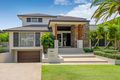 Property photo of 2514 Cressbrook Drive Hope Island QLD 4212