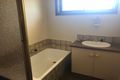 Property photo of 10 Taabinga Court Deniliquin NSW 2710