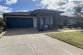 Property photo of 11 Melogold Crescent Tarneit VIC 3029