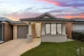 Property photo of 42 Tarlo Drive Tarneit VIC 3029