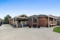 Property photo of 34 Silvertop Close Wallan VIC 3756