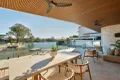 Property photo of 8 Nootka Court Broadbeach Waters QLD 4218