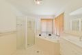 Property photo of 14 Merrinee Place Hillvue NSW 2340