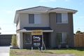 Property photo of 2/33 Wakenshaw Crescent Pakenham VIC 3810