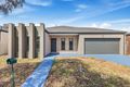 Property photo of 5 Lilyturf Drive Tarneit VIC 3029