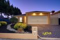 Property photo of 33 McKenzie Crescent Roxburgh Park VIC 3064