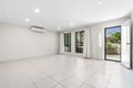 Property photo of 25 Moeller Place Mansfield QLD 4122