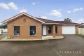 Property photo of 2/58-60 Hargreaves Circuit Metford NSW 2323