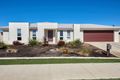 Property photo of 69 Lingiari Drive Lloyd NSW 2650