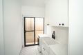 Property photo of 85 Lingiari Drive Lloyd NSW 2650