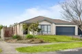 Property photo of 2 Gatehouse Parade Cranbourne East VIC 3977