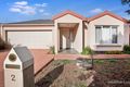 Property photo of 2 Bramall Place Caroline Springs VIC 3023