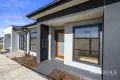 Property photo of 34 Pine Cone Walk Fraser Rise VIC 3336