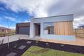 Property photo of 2 Giffen Street Mambourin VIC 3024