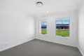 Property photo of 8 Davis Crescent Caerleon NSW 2850