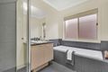 Property photo of 10 Montpellier Crescent Craigieburn VIC 3064