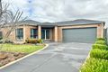 Property photo of 14 Maclarens Close Manor Lakes VIC 3024