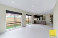 Property photo of 18 Hirami Avenue Tarneit VIC 3029