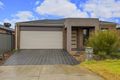 Property photo of 31 Nundroo Crescent Wollert VIC 3750