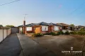 Property photo of 5 Mulhall Drive St Albans VIC 3021