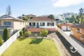 Property photo of 4 Ranchby Avenue Lake Heights NSW 2502