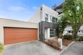 Property photo of 7 Peterleigh Place Mulgrave VIC 3170