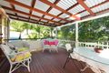 Property photo of 27 Wynnum Road Norman Park QLD 4170