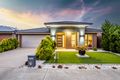 Property photo of 8 Strettle Crescent Cranbourne North VIC 3977