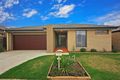 Property photo of 14 Watergum Avenue Craigieburn VIC 3064