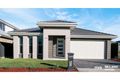 Property photo of 16 Milton Circuit Oran Park NSW 2570