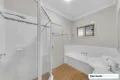 Property photo of 5 Birkenhead Crescent Forest Lake QLD 4078