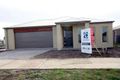 Property photo of 60 Bradford Drive Cranbourne East VIC 3977
