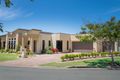 Property photo of 2557 Cressbrook Drive Hope Island QLD 4212