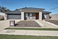 Property photo of 13 Barton Avenue Lloyd NSW 2650
